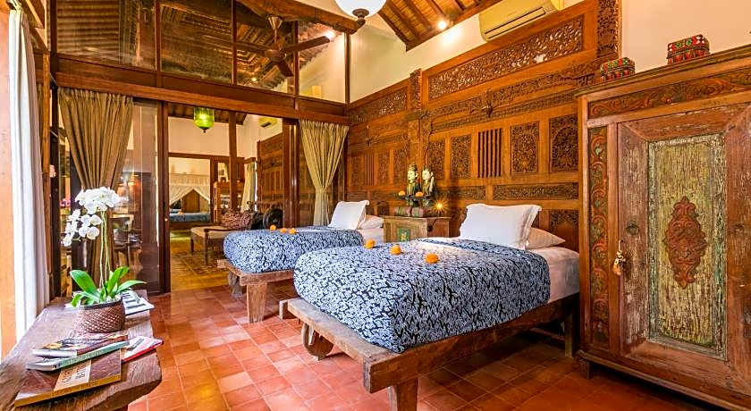 Villa Kampung Kecil