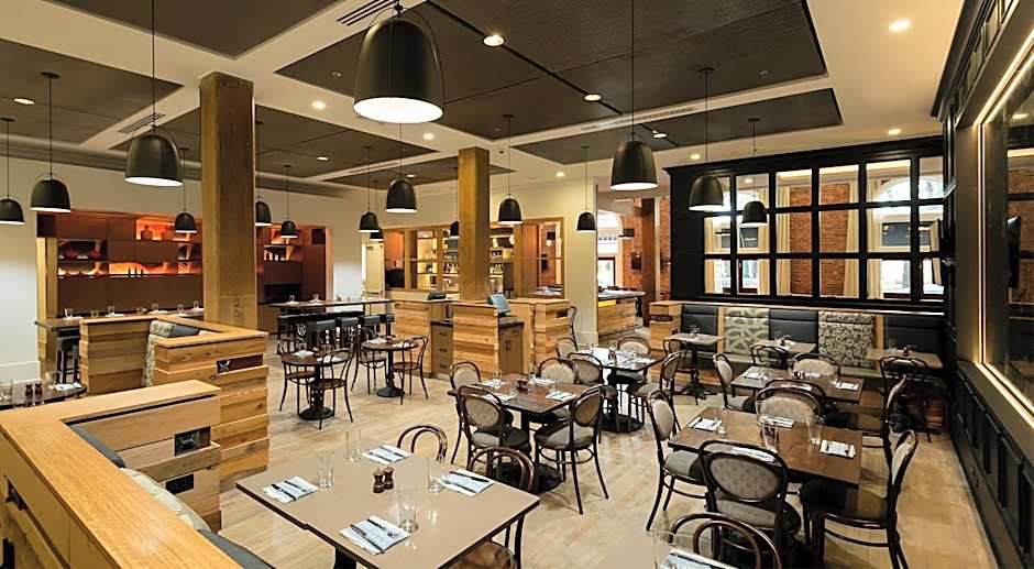 Hotel Indigo Savannah Historic District By IHG