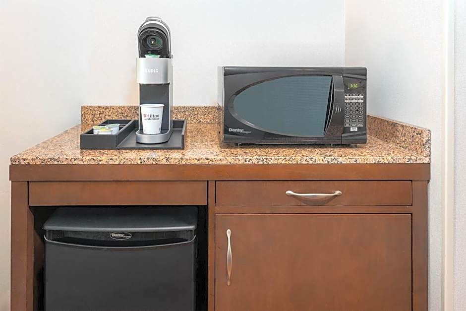Hilton Garden Inn Wayne