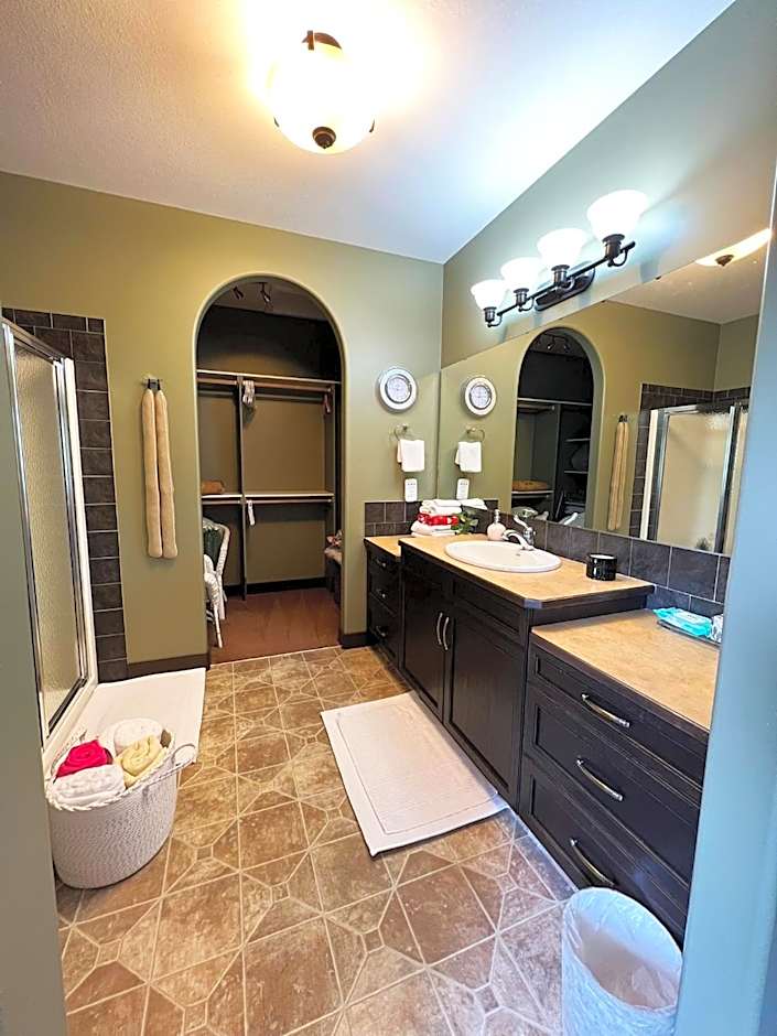 Wolf Creek Bed and Breakfast