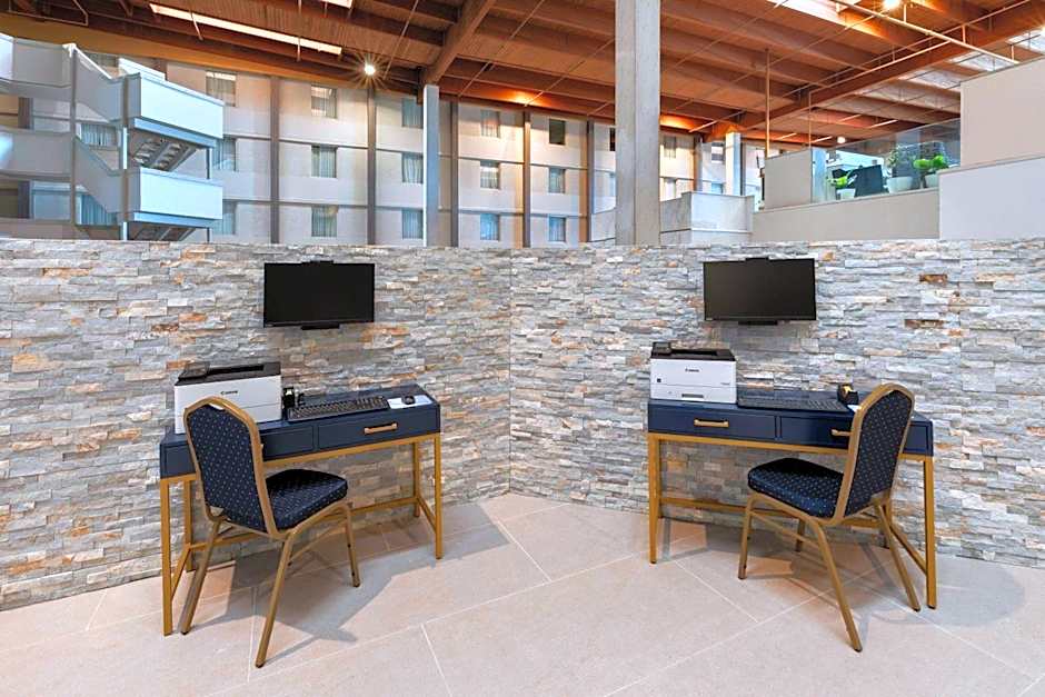 Wyndham DFW Airport