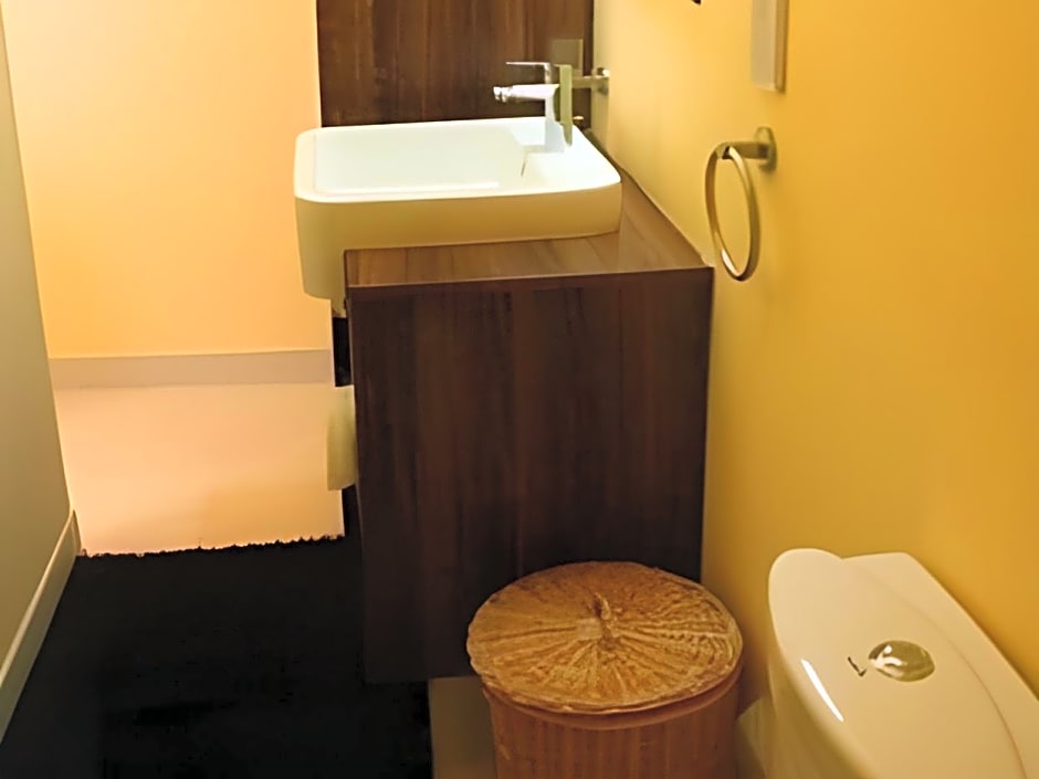 Le Cactus Guest House