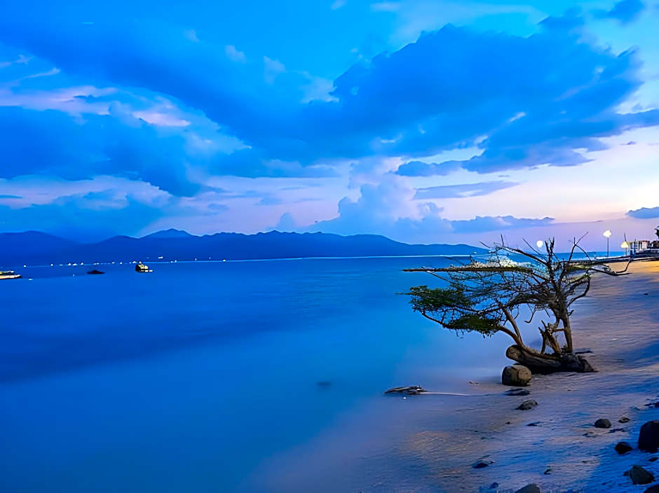 Blue Marlin Bungalow