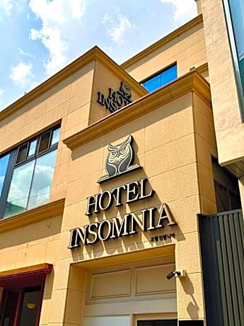 Random Room Assignment (No Parking)