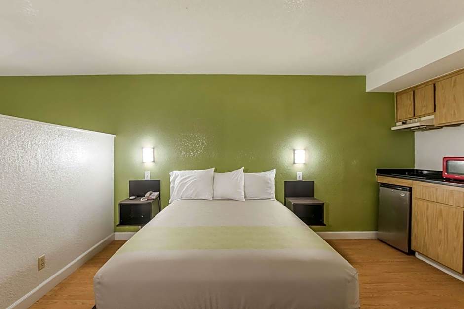 Motel 6 Hemet