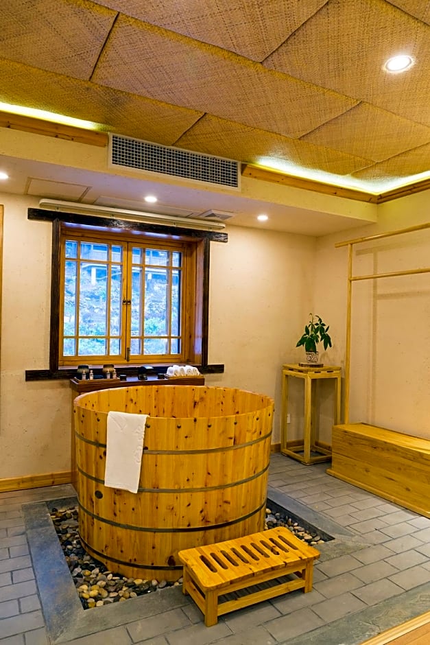 Yangshuo Ancient Garden Boutique Hotel