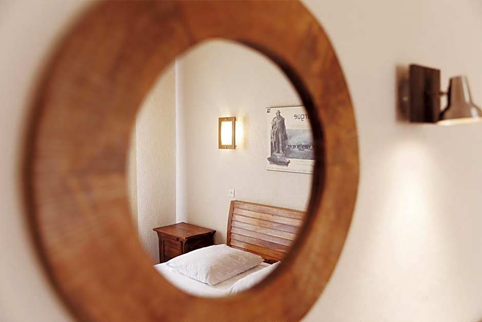 Coq Hotel