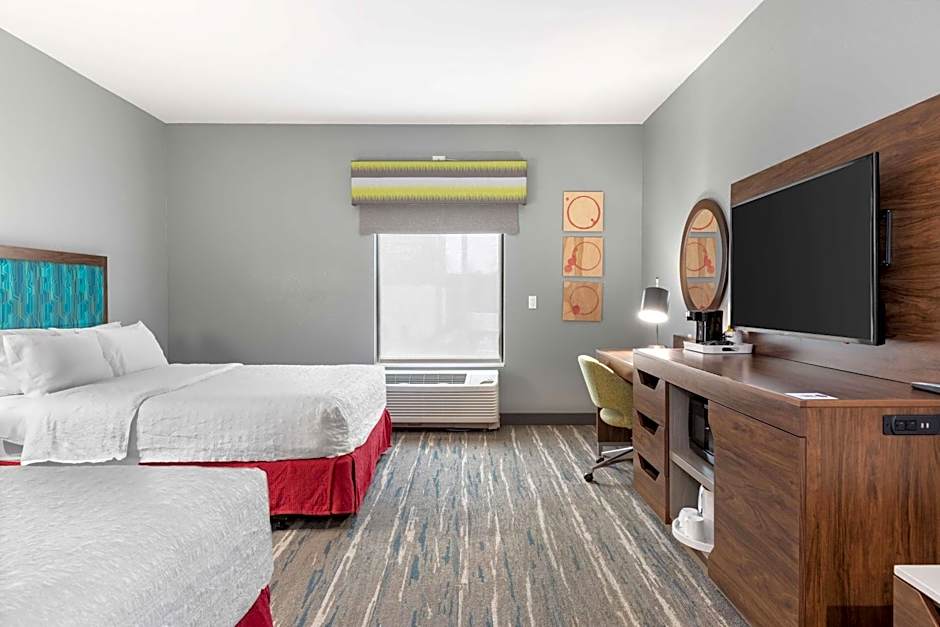 Hampton Inn By Hilton Madison, OH