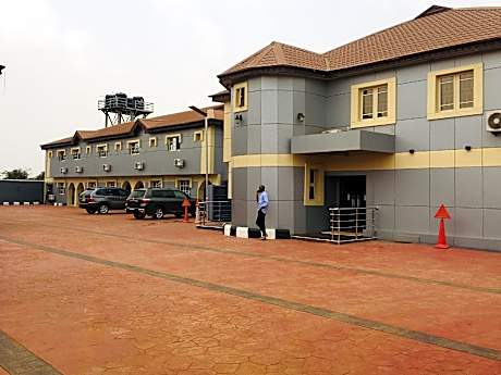 IBD International Hotel, Ilaro