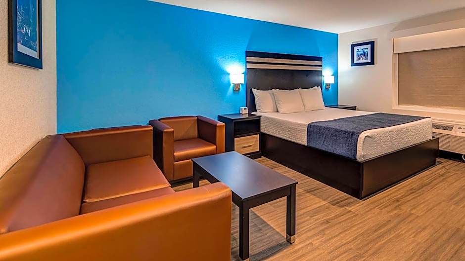 SureStay Plus Hotel by Best Western Humble