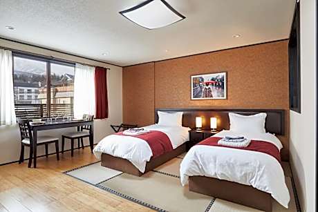 King Deluxe Studio (Twin)