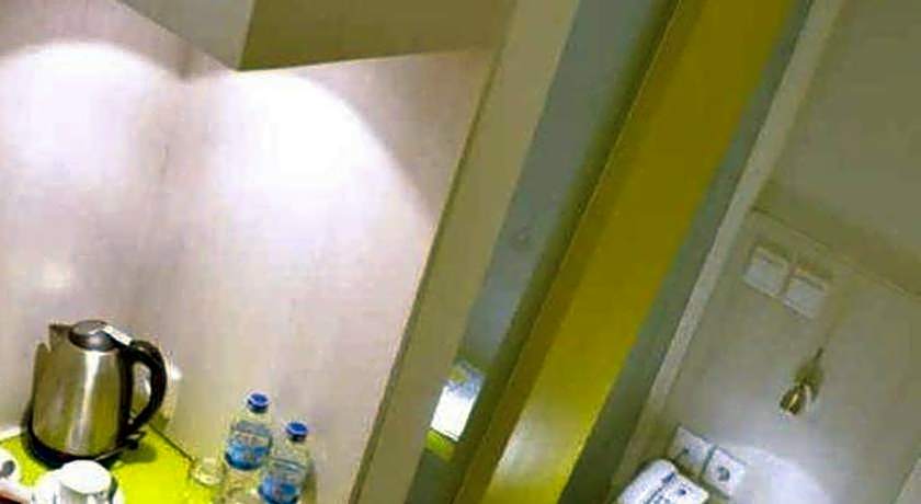 Everbright Ambon Hotel