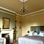 The Manor Hotel