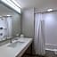 Courtyard by Marriott St. Louis Brentwood