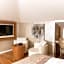 Lale Hotel