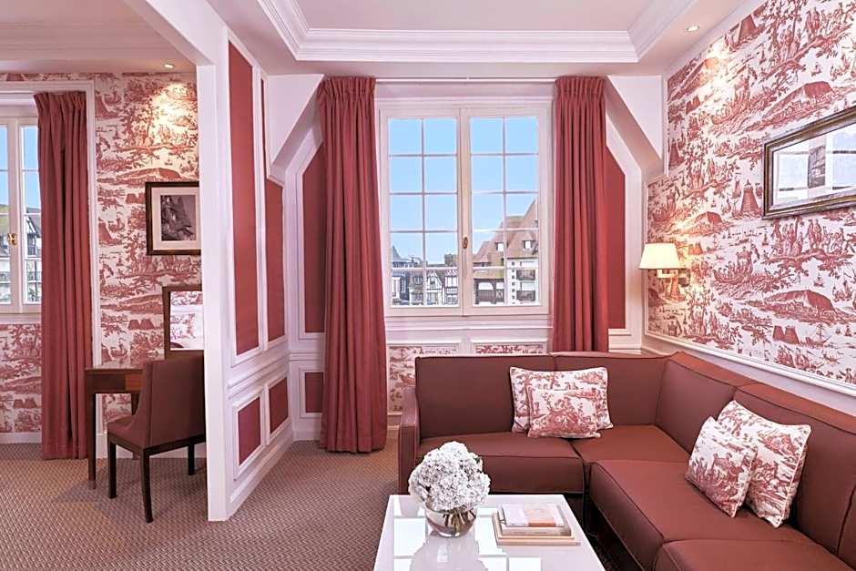 Hotel Barriere Le Normandy