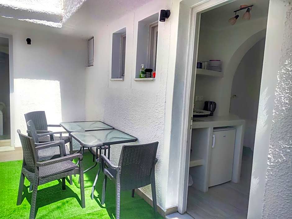 Naxos Enjoy Apartments