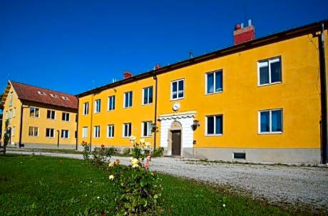 Östra Flygeln Bunge Vandrarhem