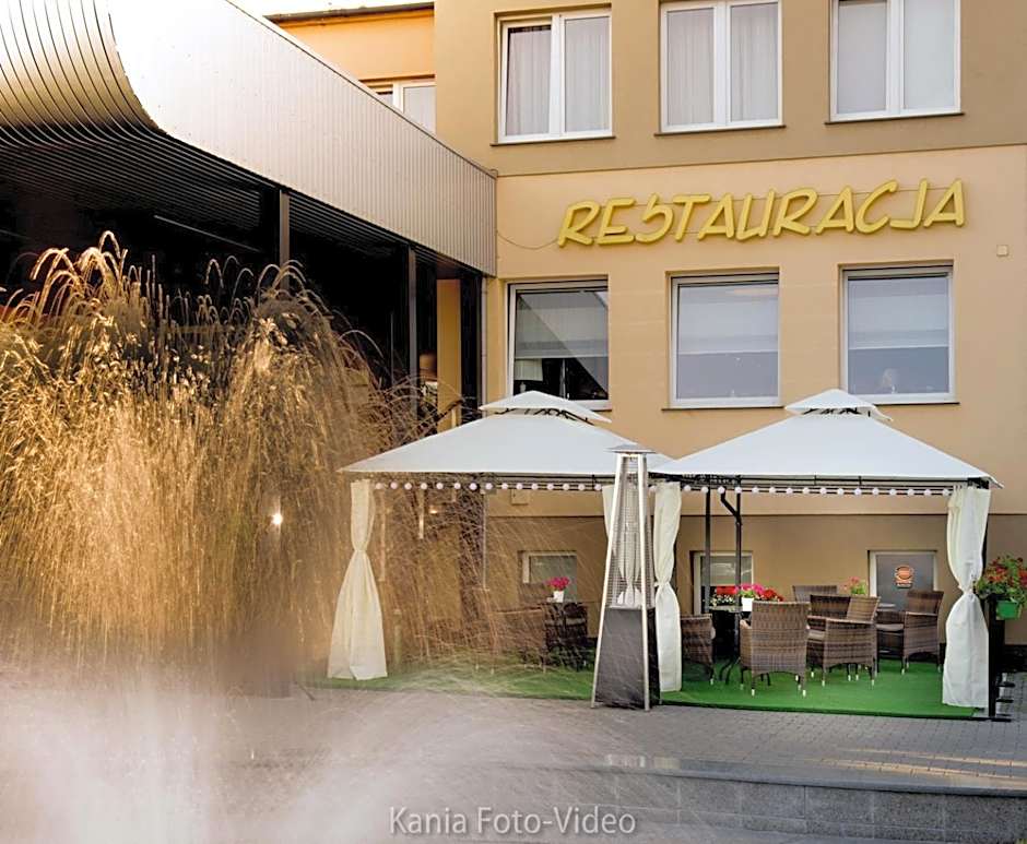 Miejsca noclegowe i Restauracja Kamiński