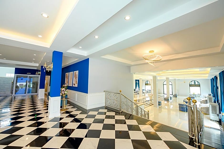 Marble Arch De Loei Hotel