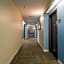 Super 8 by Wyndham San Bruno /SF Intl Arpt West