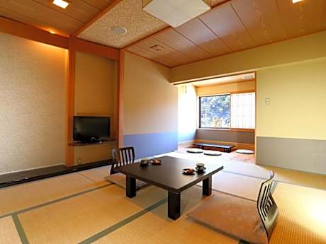 Standard Japanese-Style Room