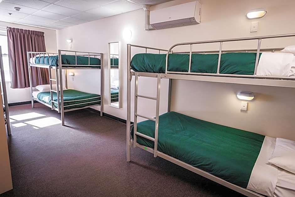 YHA Adelaide Central