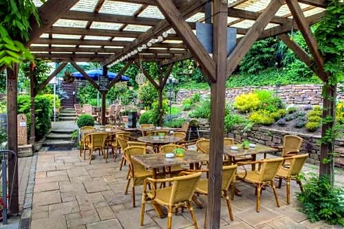 Weinhotel Hubertus Garni