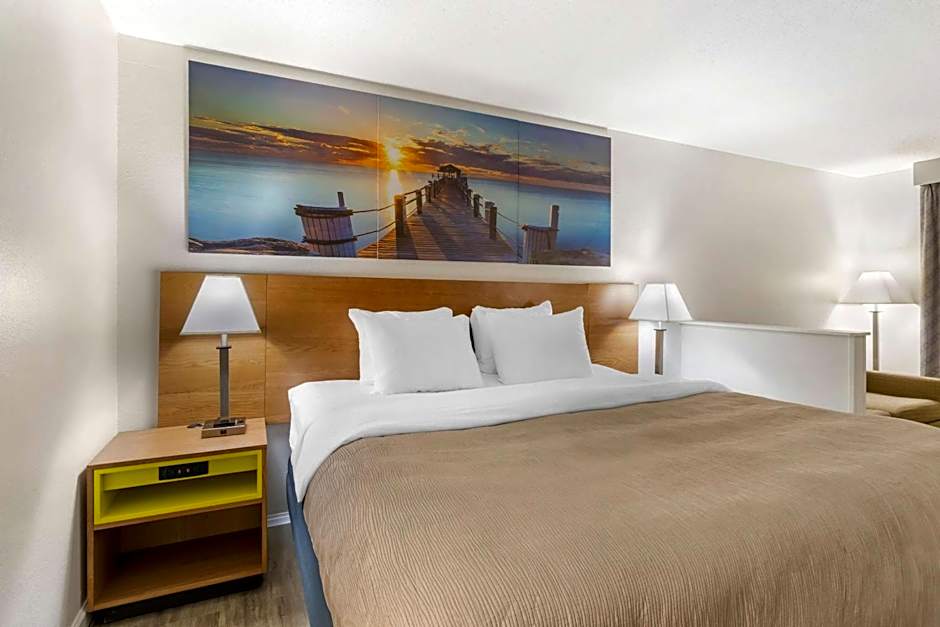 Quality Inn & Suites Decatur Priceville I-65