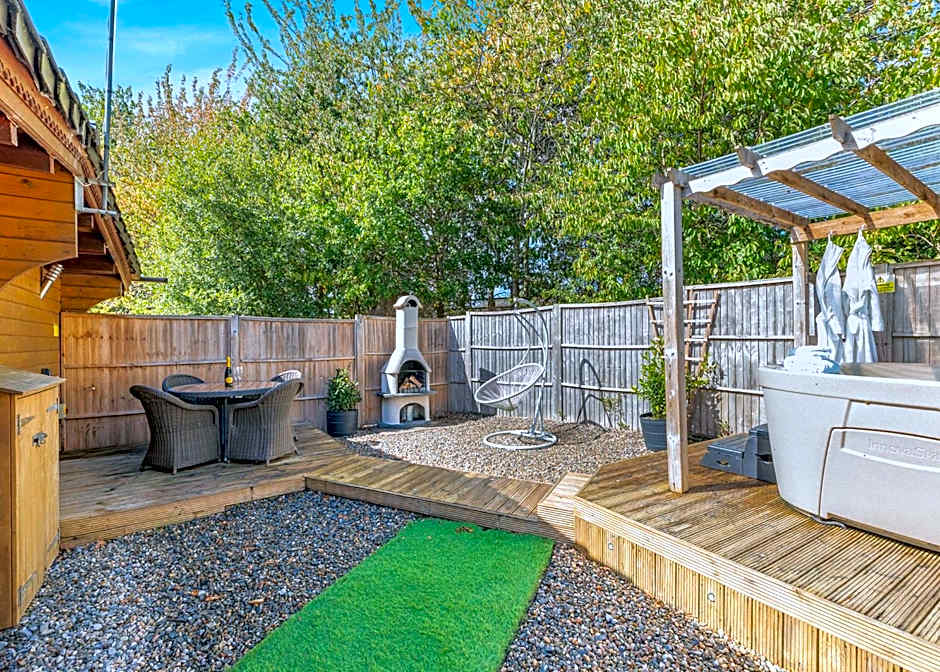 Gadlas Park Holiday Cabins