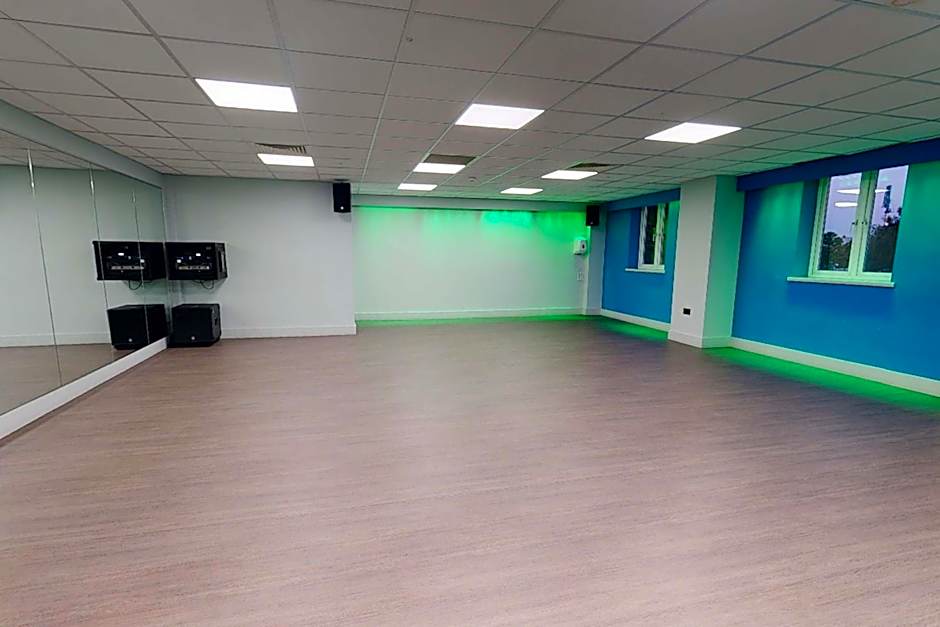 Village Hotel Bournemouth