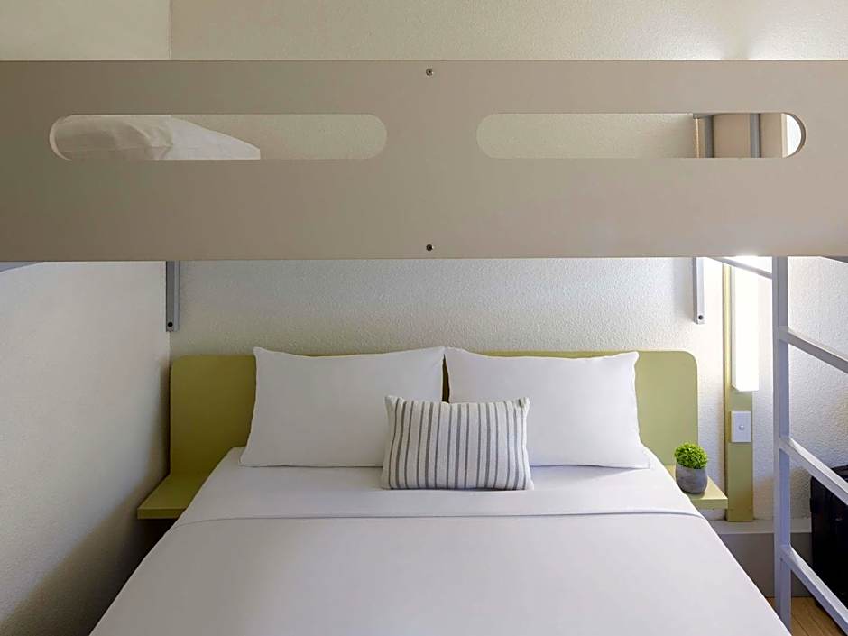 ibis Budget Canberra