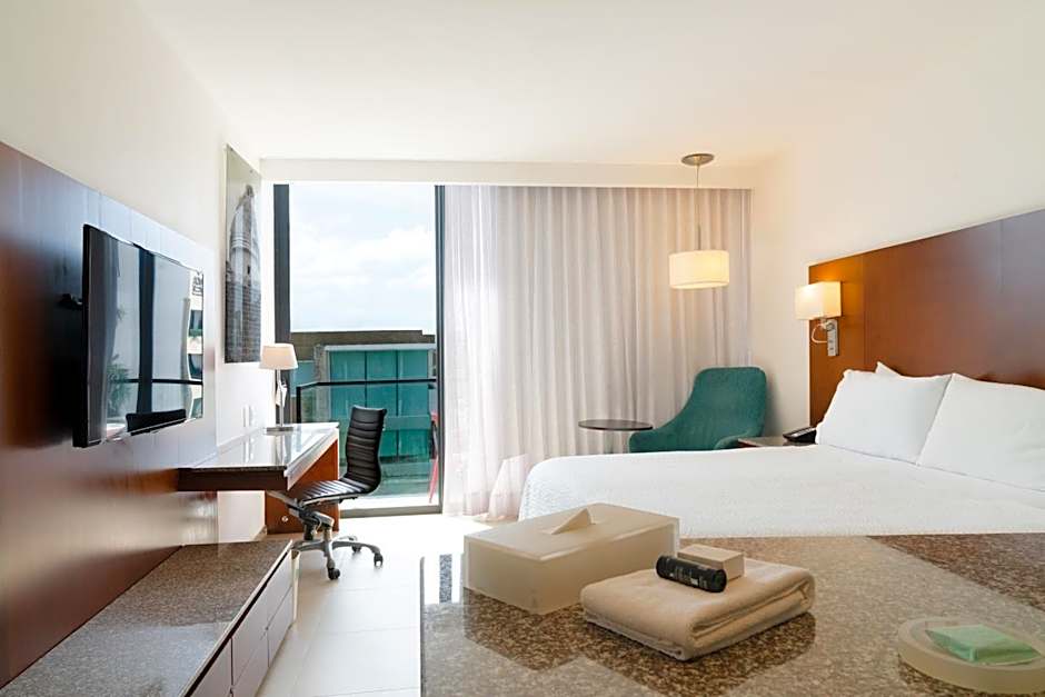 Fiesta Inn Playa del Carmen