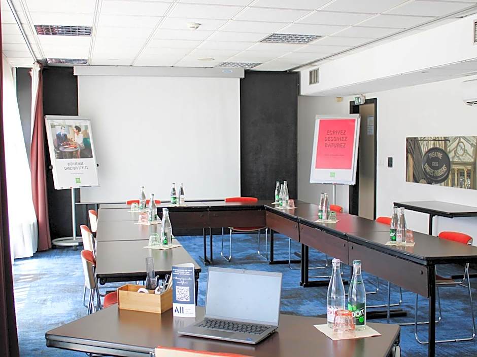 ibis Styles Evry Cathédrale