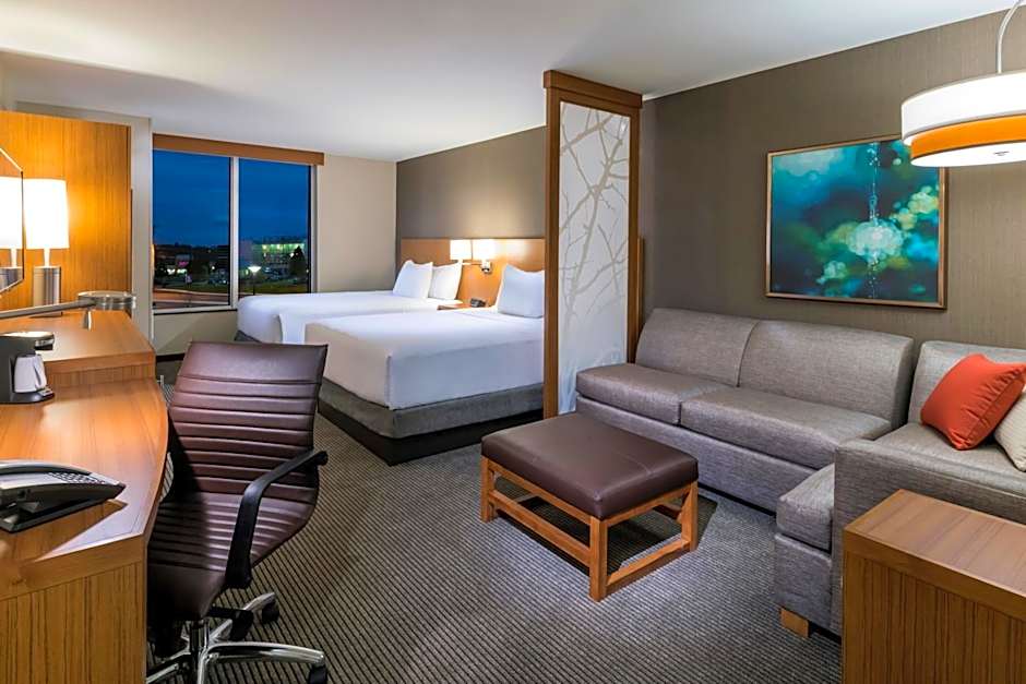 Hyatt Place Marlborough-Apex Center