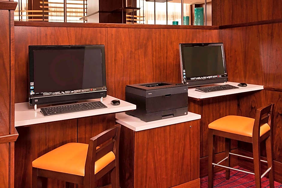 Residence Inn by Marriott Arlington Capital View