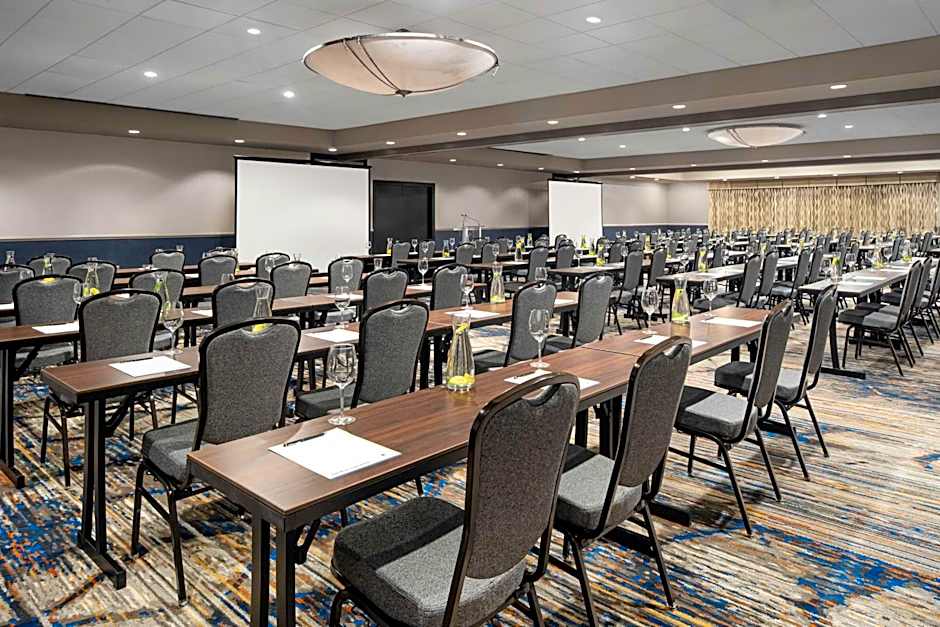 The Alloy King of Prussia - a DoubleTree by Hilton