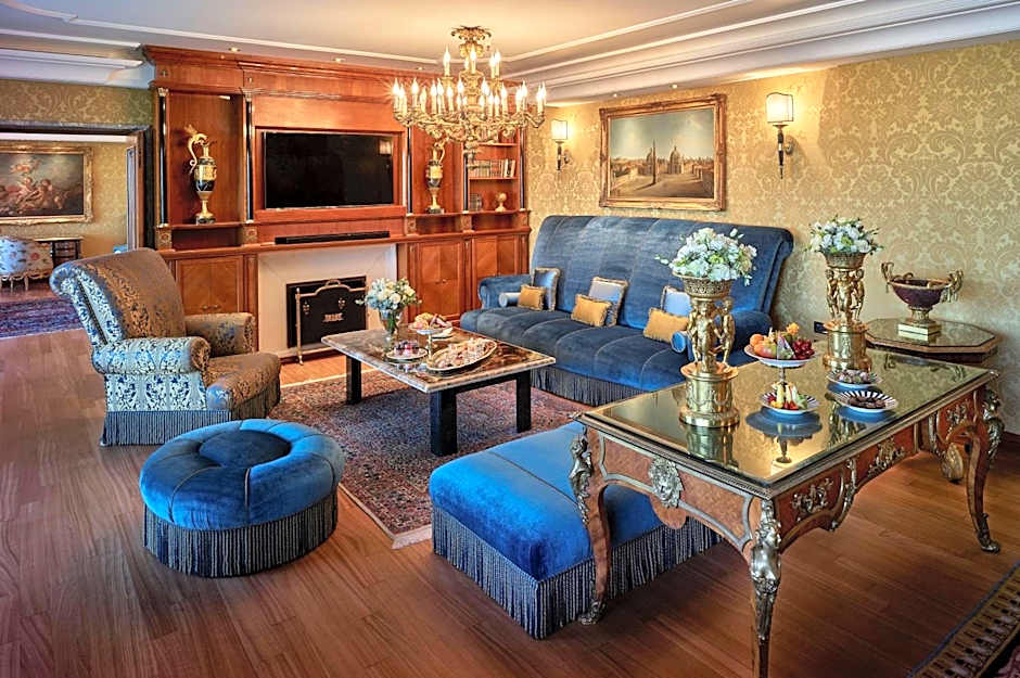 Rome Cavalieri, Waldorf Astoria By Hilton Hotels & Resorts