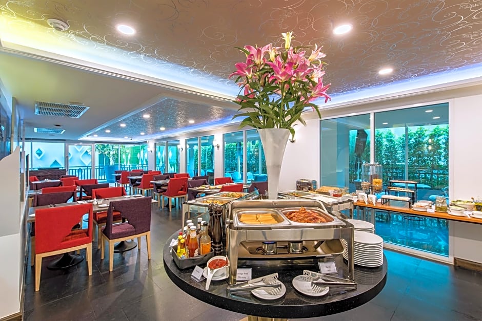 Anajak Bangkok Hotel