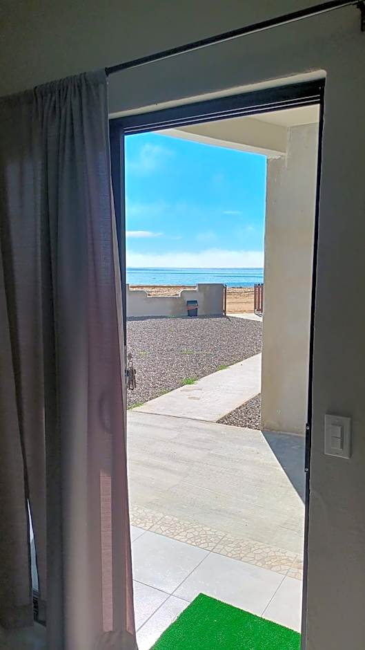 Hotel- Whale Tours and Sport fishing Vista Mag-Bay