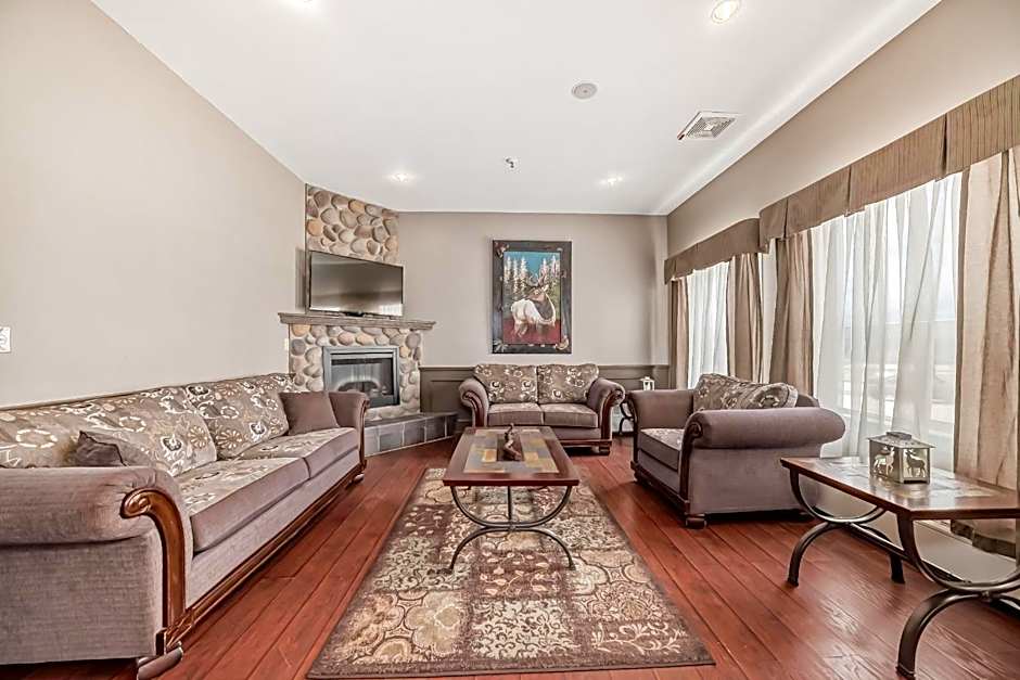 Grande Cache Inn & Suites