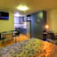 Halls Creek Motel