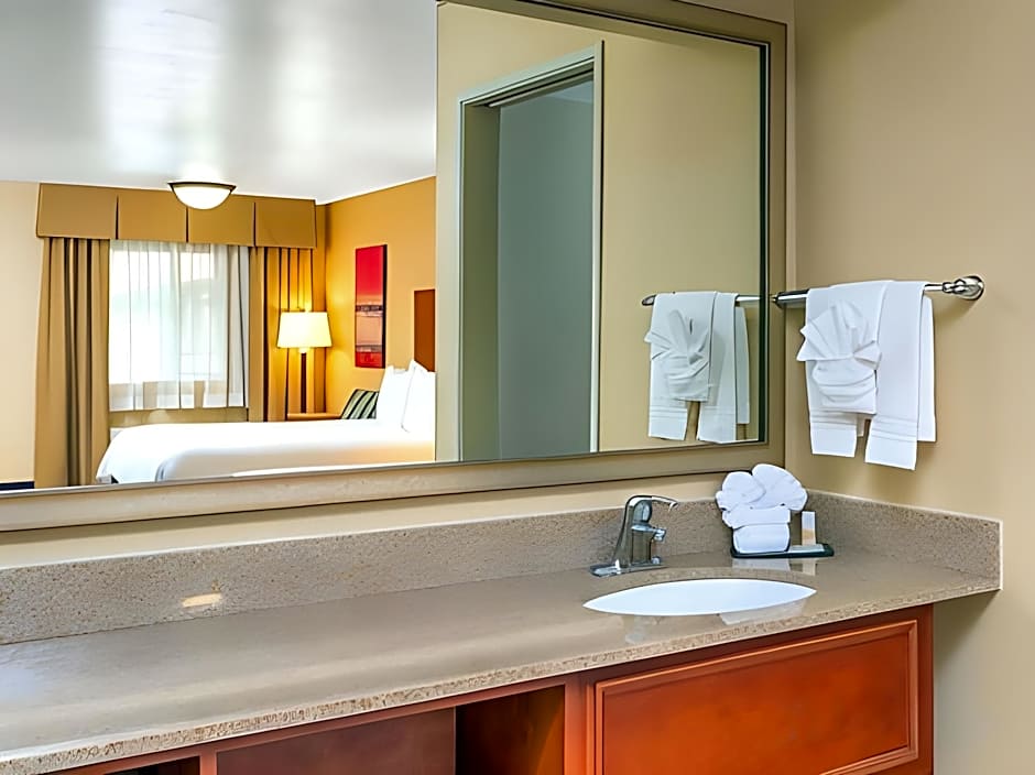 Independence 47 Hotel