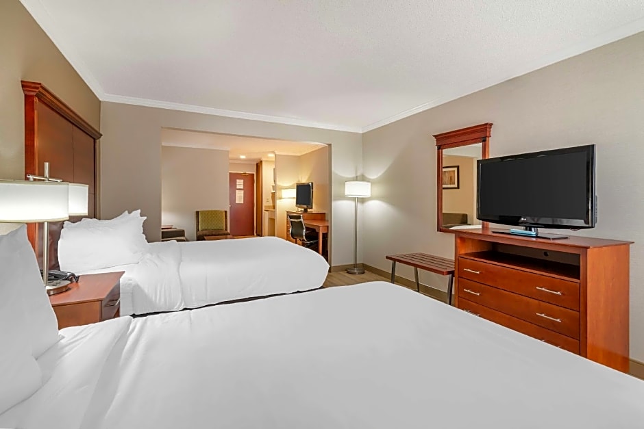 Best Western Plus Liverpool - Syracuse Inn & Suites