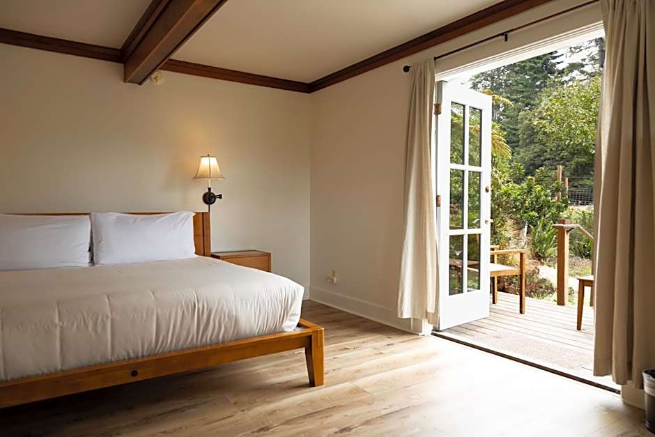 SCP Mendocino Inn and Farm