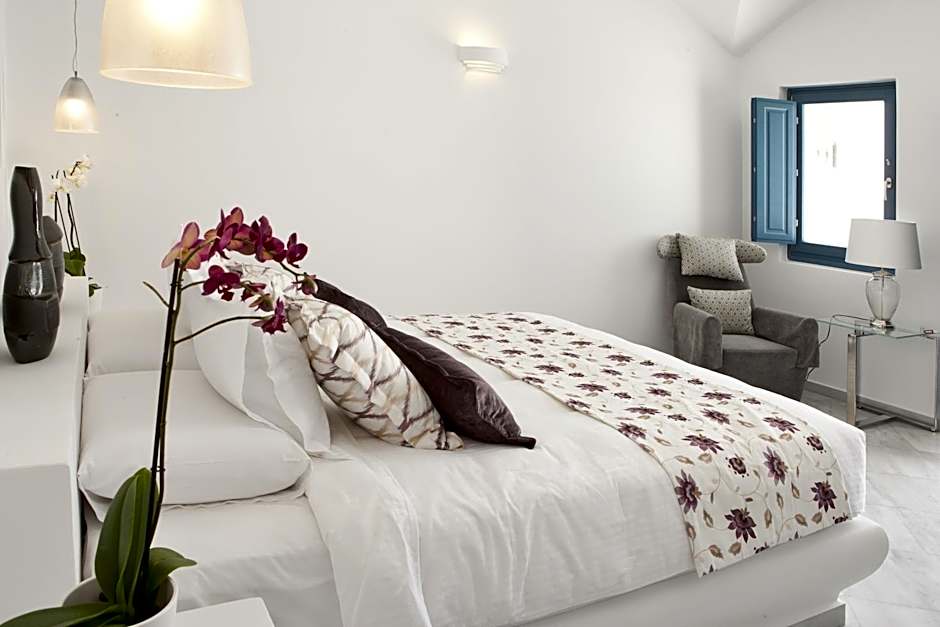 Photo 1 of 12 of Infinity Suite, View