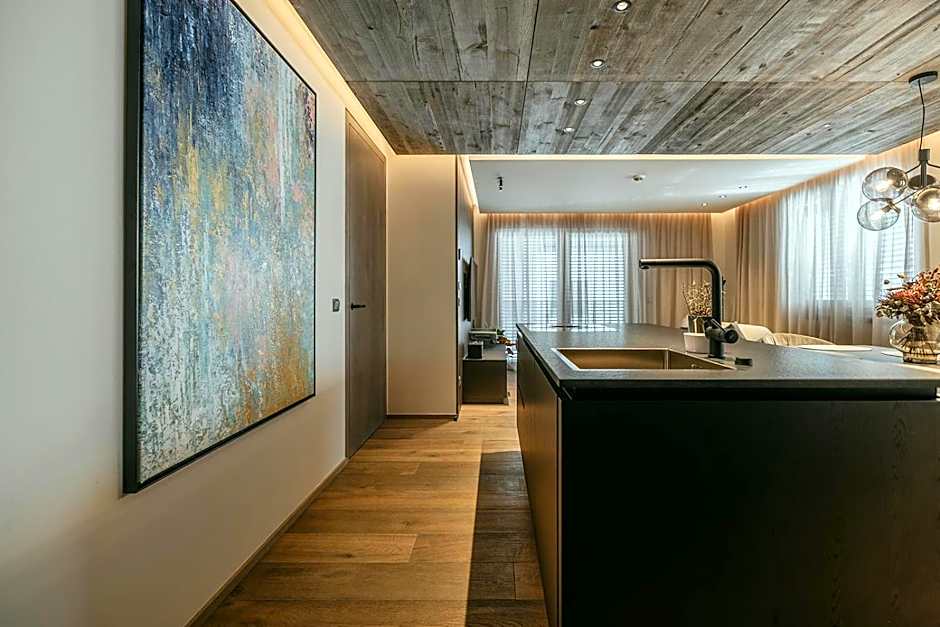 The Black Eagle Luxury Appartements