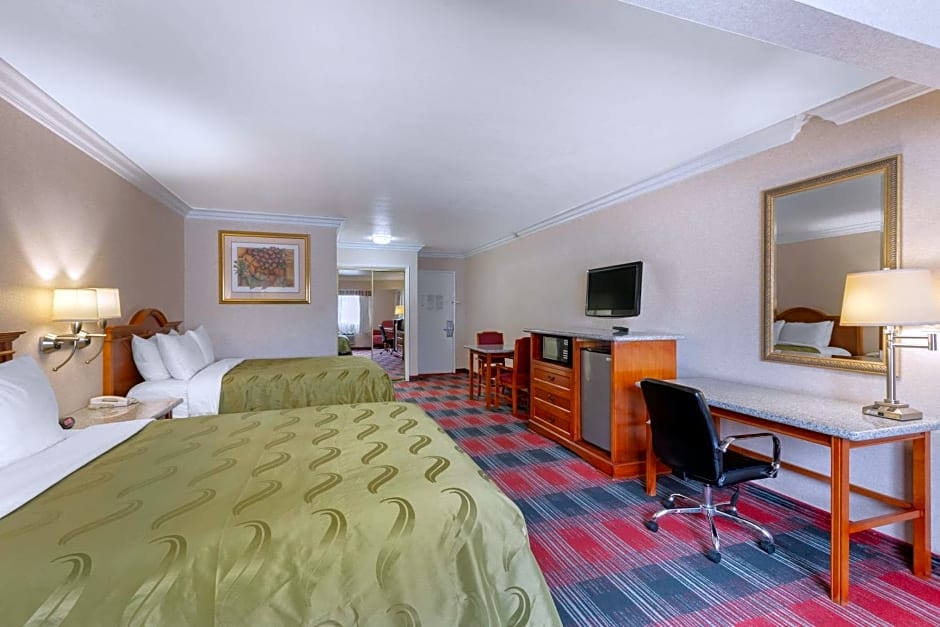 Quality Inn & Suites Oceanside