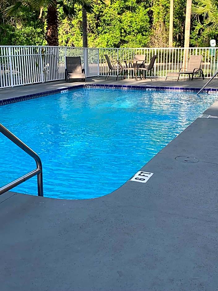 Econo Lodge Wesley Chapel