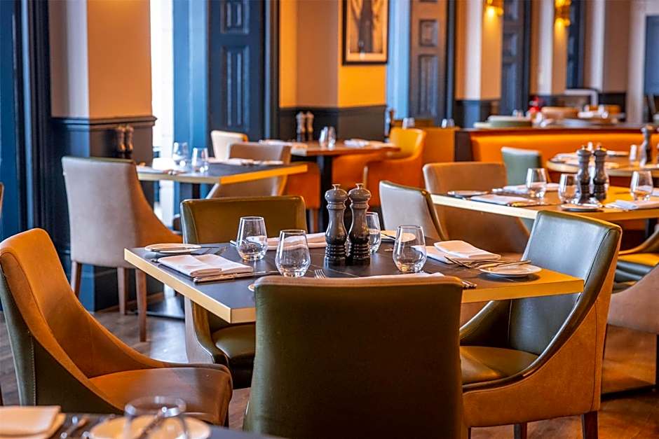 Dover Marina Hotel & Spa, Tapestry Collection by Hilton